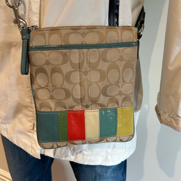 Coach crossbody - Picture 4 of 4